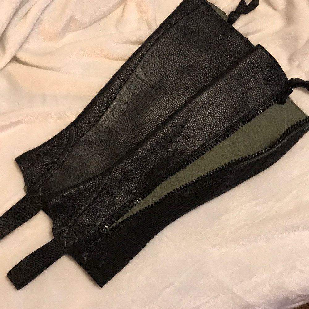 Arita Silver Breeze Half Chaps